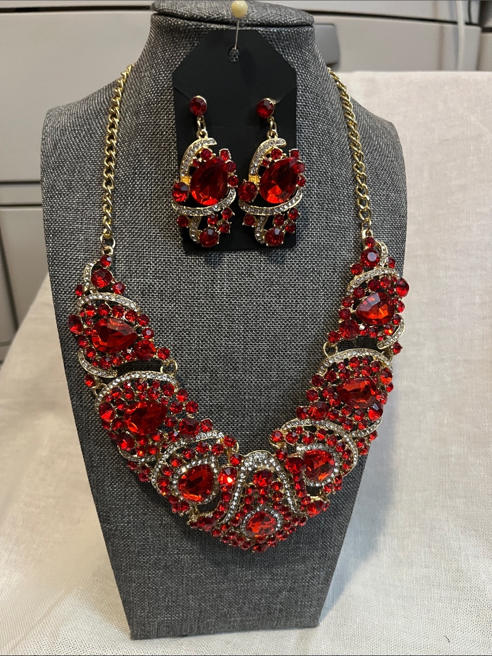 Gorgeous Red Crystal Statement Necklace and Earring Set - Gold Tone